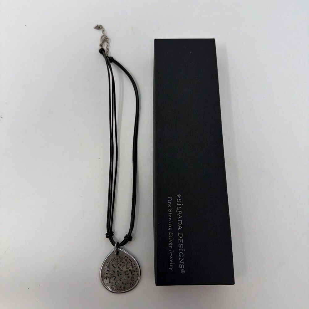 Retired SILPADA N1446 Carved Lip Shell Teardrop Sterling Silver 16-18” Necklace
